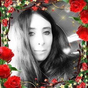 Meet your Posher, Roslyn